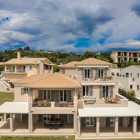 דירה Alma Luxury